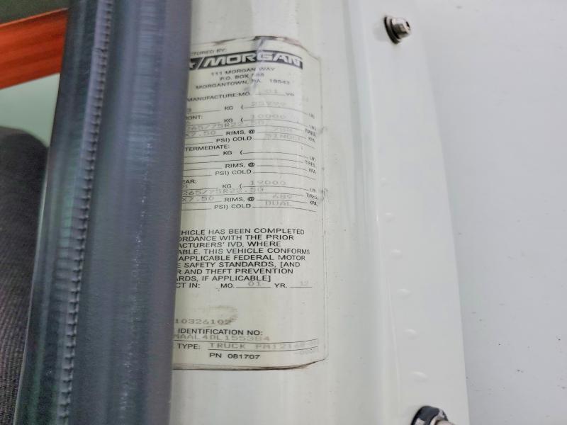 2013 International 4300 BOX Truck