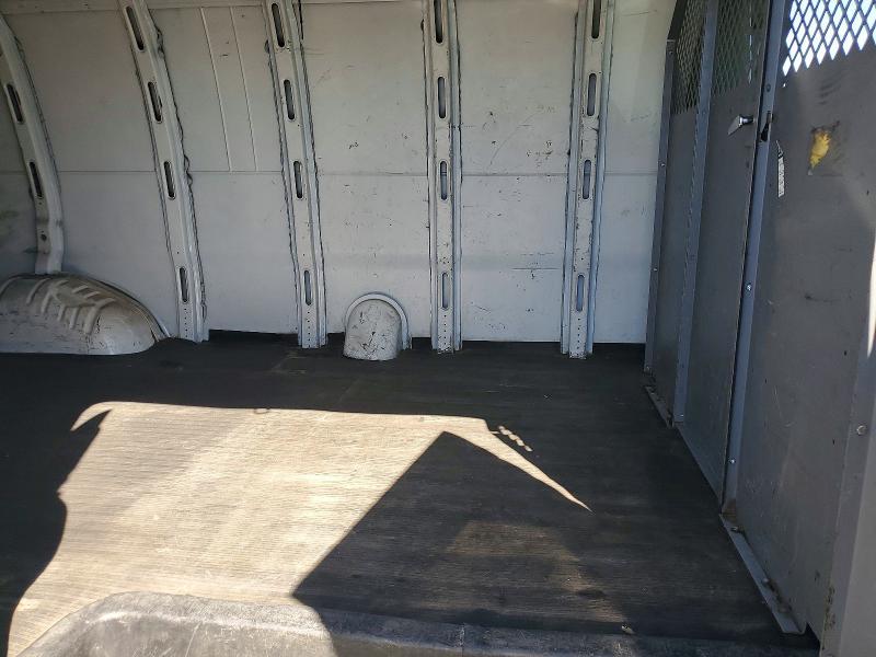 2016 Chev Rolet Express 2500 Cargo Delivery Van