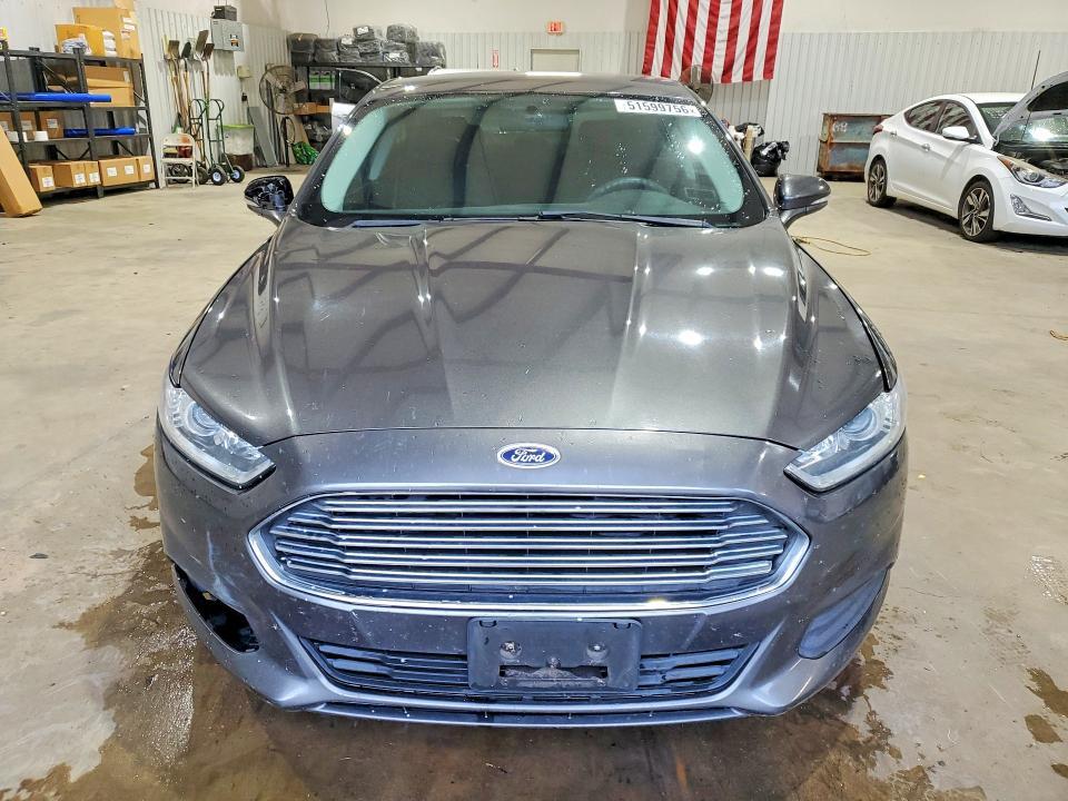 2016 Ford Fusion se