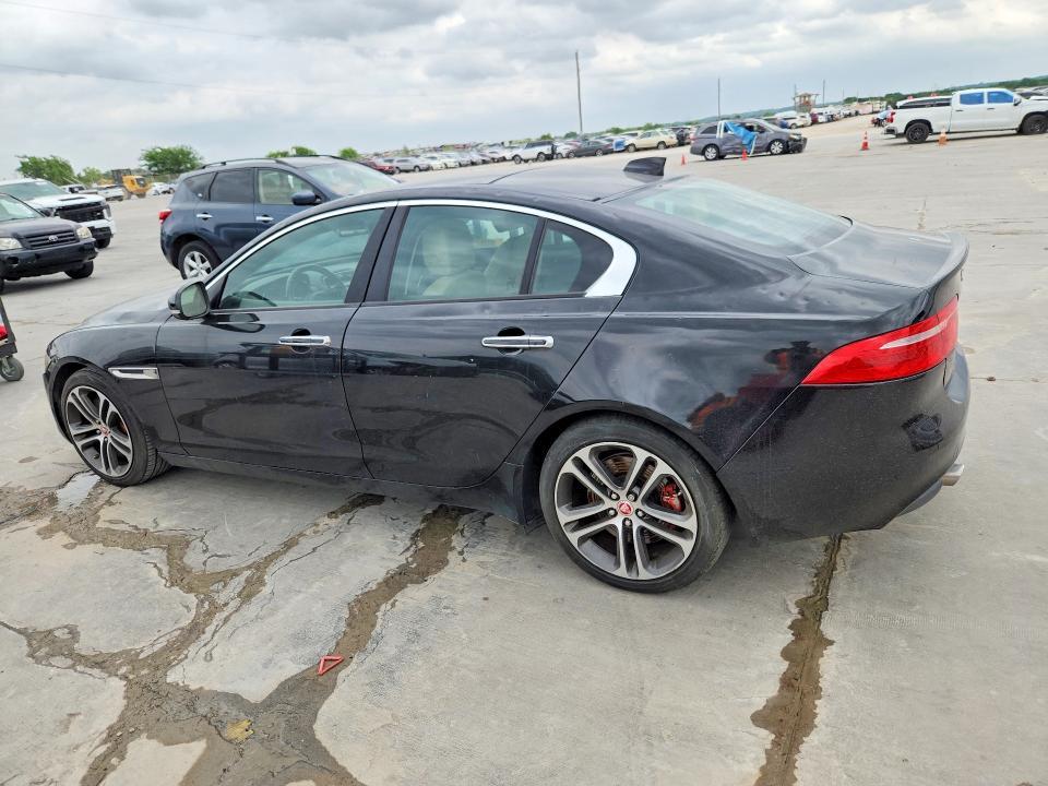 2017 Jaguar Xe Premium