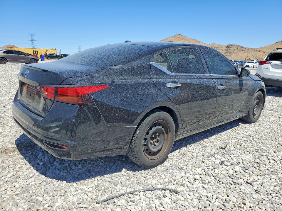 2020 Nissan Altima s