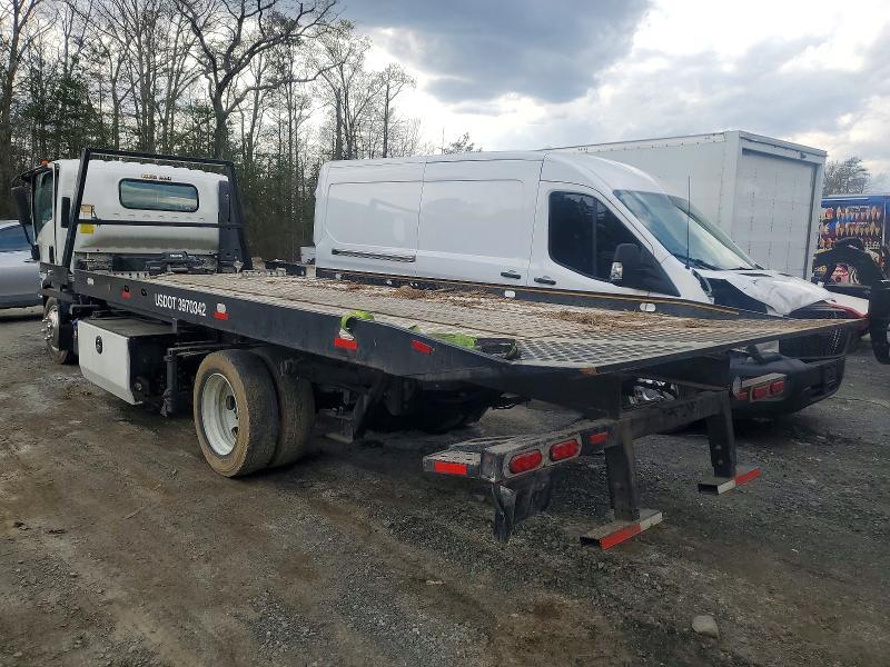 2021 Isuzu NRR