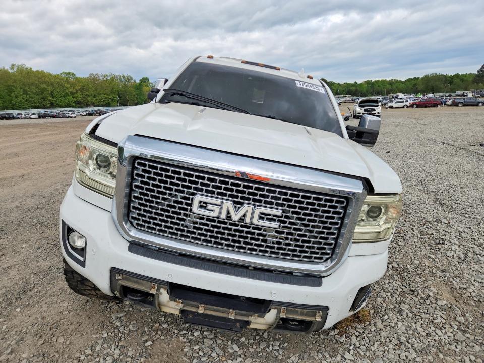 2015 GMC Sierra K2500 Denali