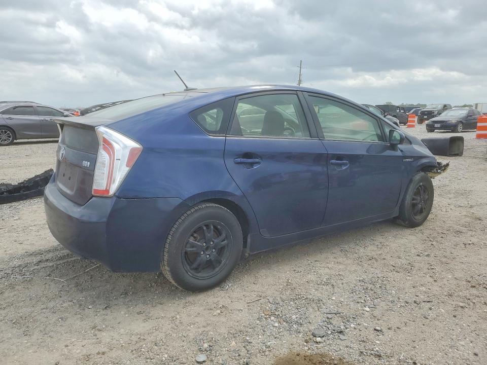 2013 Toyota Prius Three