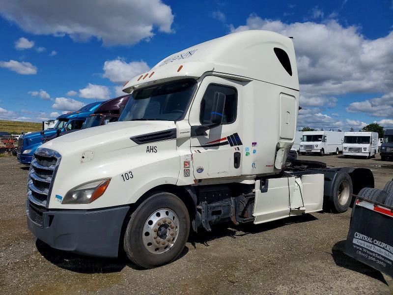 2019 Freigliner 2019 Freightliner Cascadia 1-Semi Truck