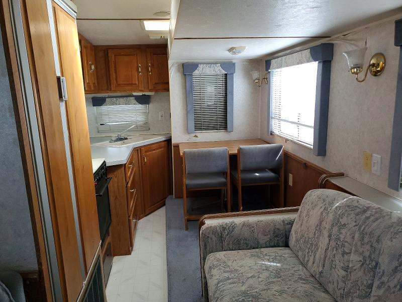 1995 KIT Recreational Vehicle (rv)