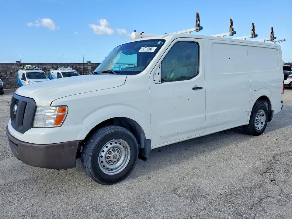 2015 Niss AN NV 1500 Delivery Van