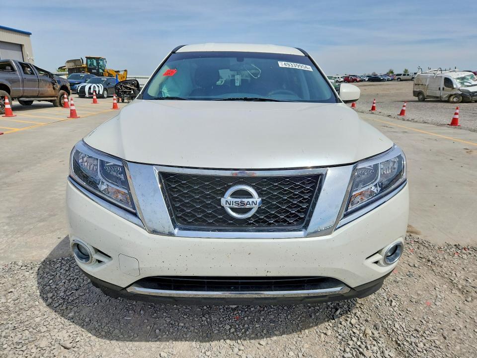 2015 Nissan Pathfinder s