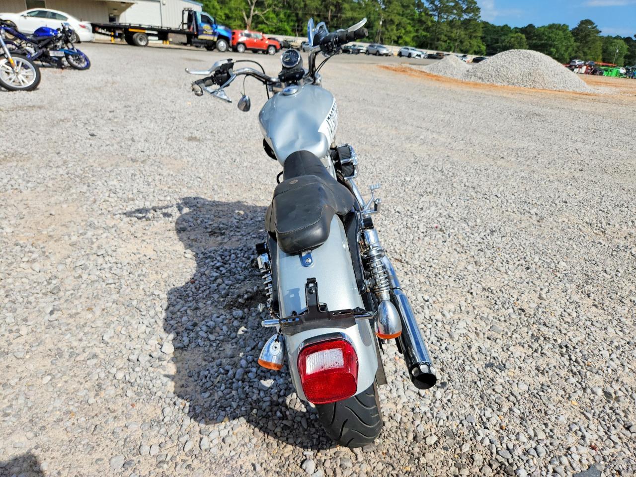 2014 Harley-Davidson XL883 Superlow