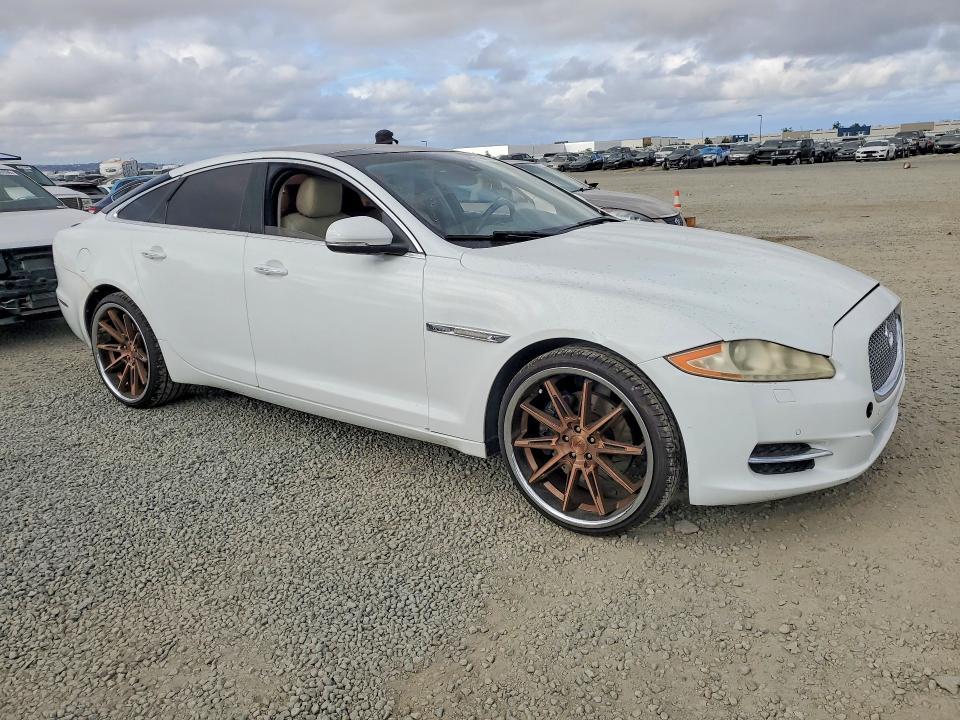 2013 Jaguar XJ