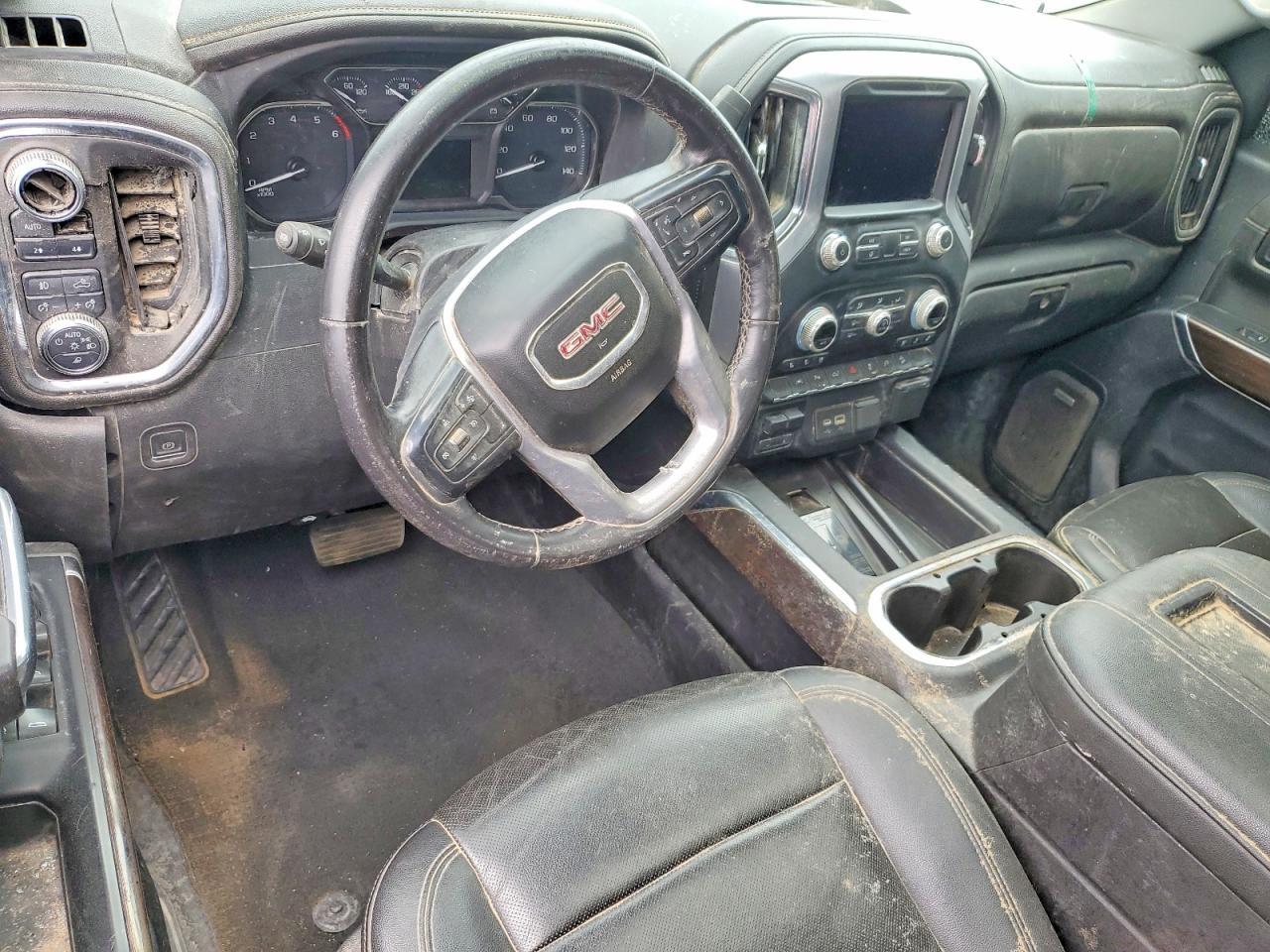 2022 GMC Sierra Limited K1500 SLT