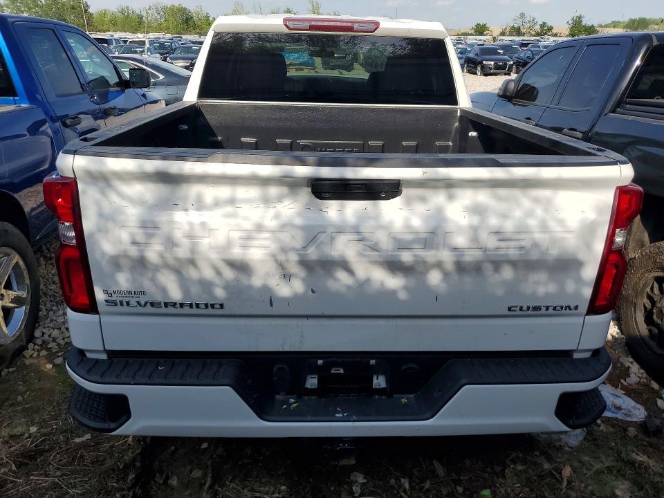2021 Chevrolet Silverado K1500 Custom