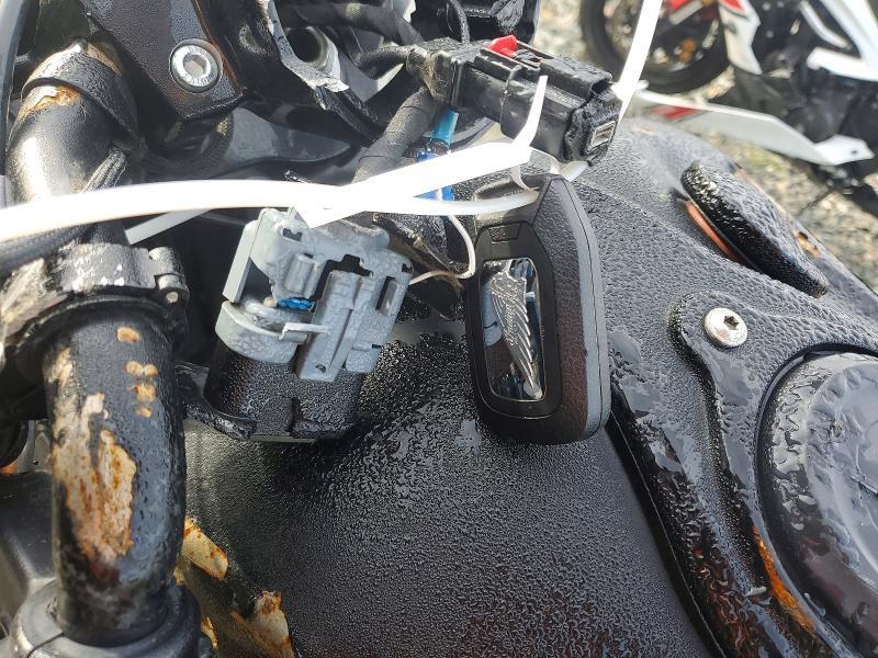 2025 Indian Motorcycle Co. Scout Bobber Limited +TECH