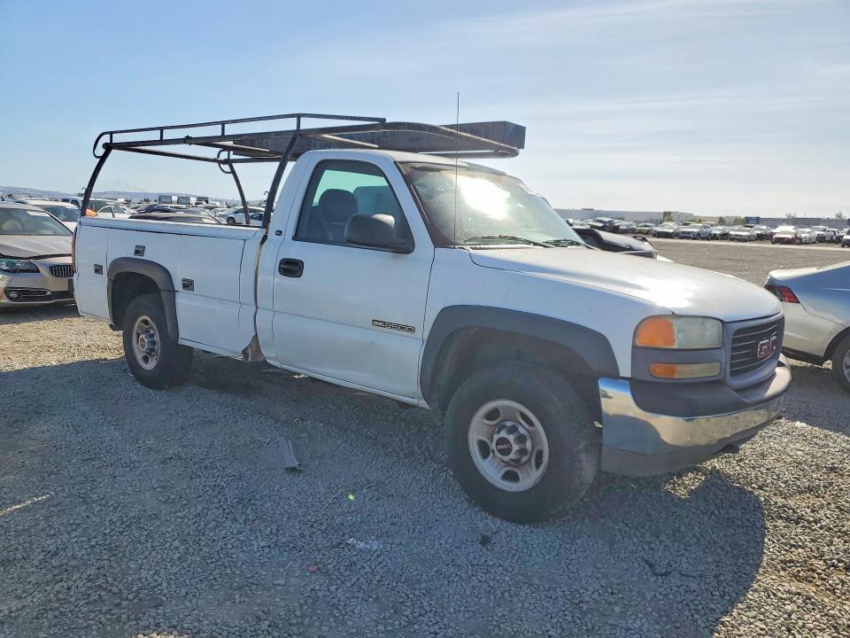 2001 GMC New Sierra C2500