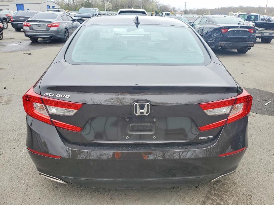 2018 Honda Accord Touring