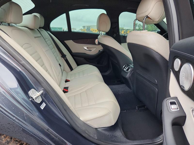 2015 Mercedes-Benz C300