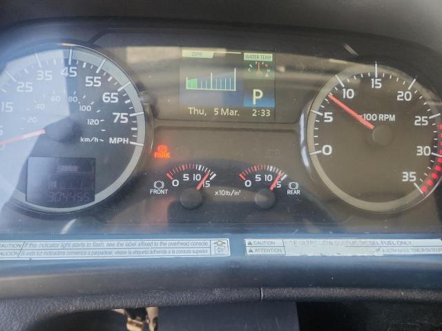 2018 Hino 258/268 box Truck