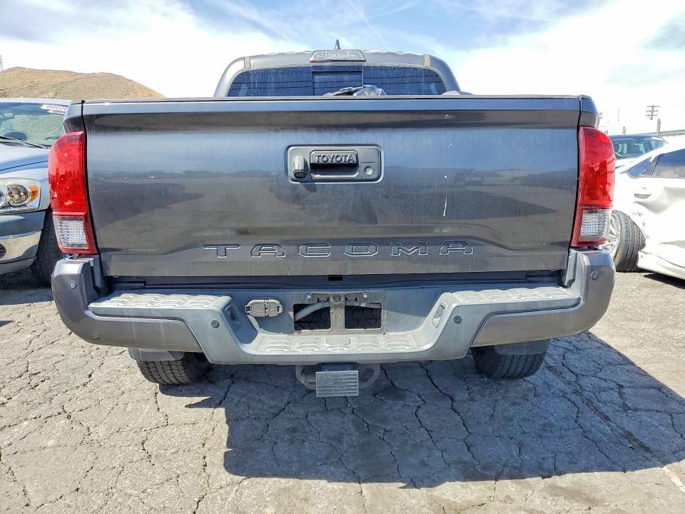 2018 Toyota Tacoma TRD Sport