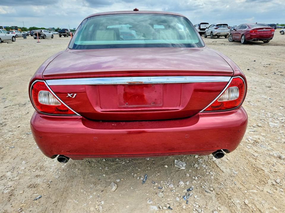 2008 Jaguar XJ8 l