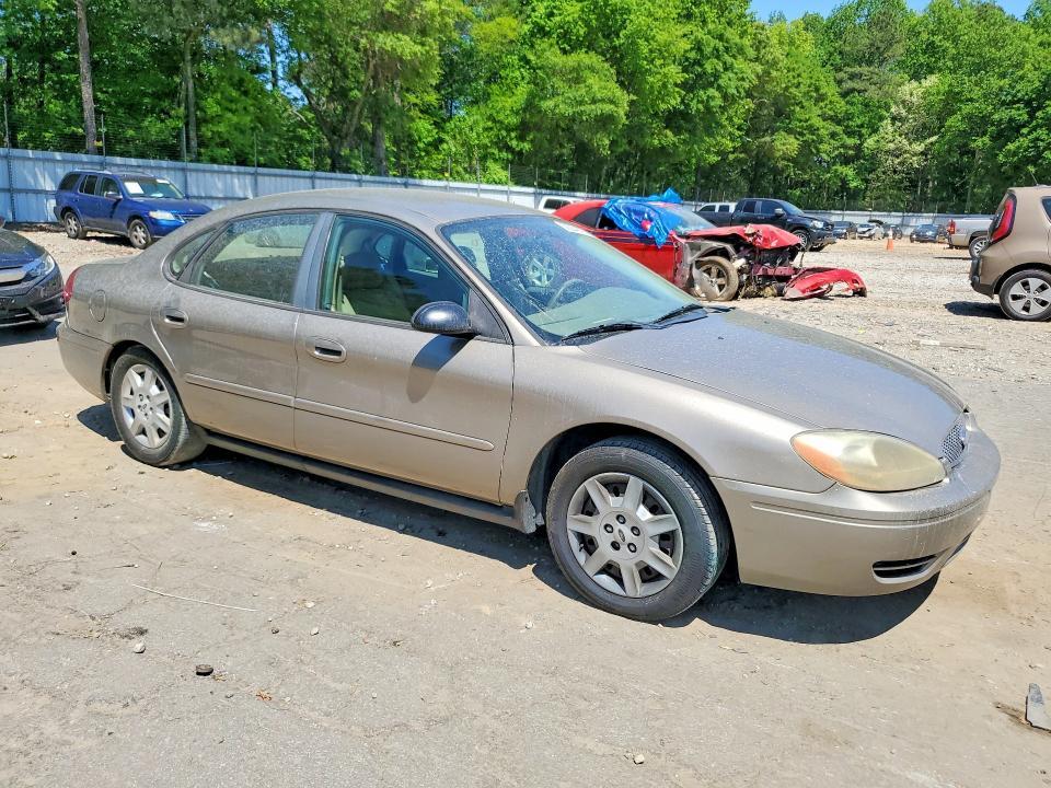 2006 Ford Taurus se