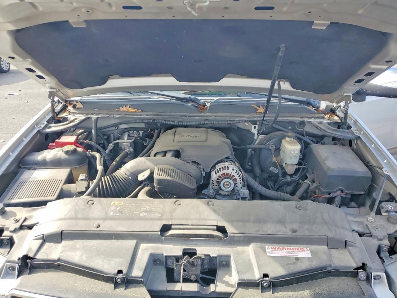 2013 Chevrolet Avalanche LS