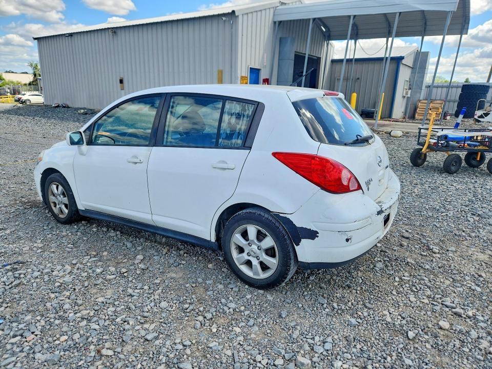 2012 Nissan Versa 1.8 s