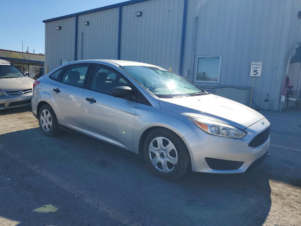2018 Ford Focus s