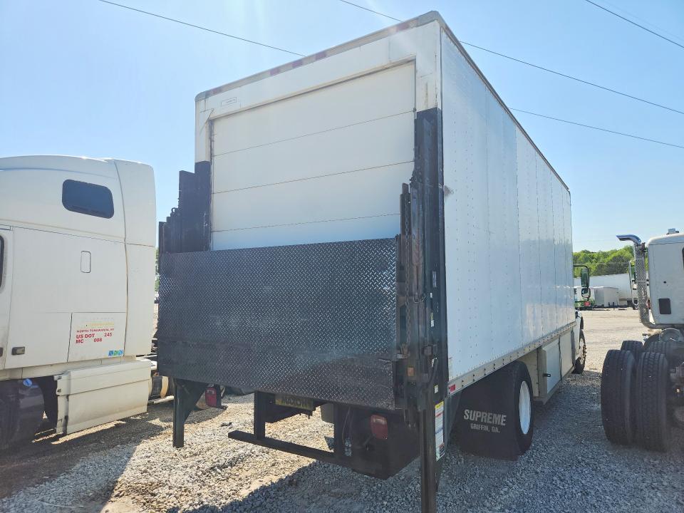2004 Freightliner Business Class M2 Refrigerated box Truck