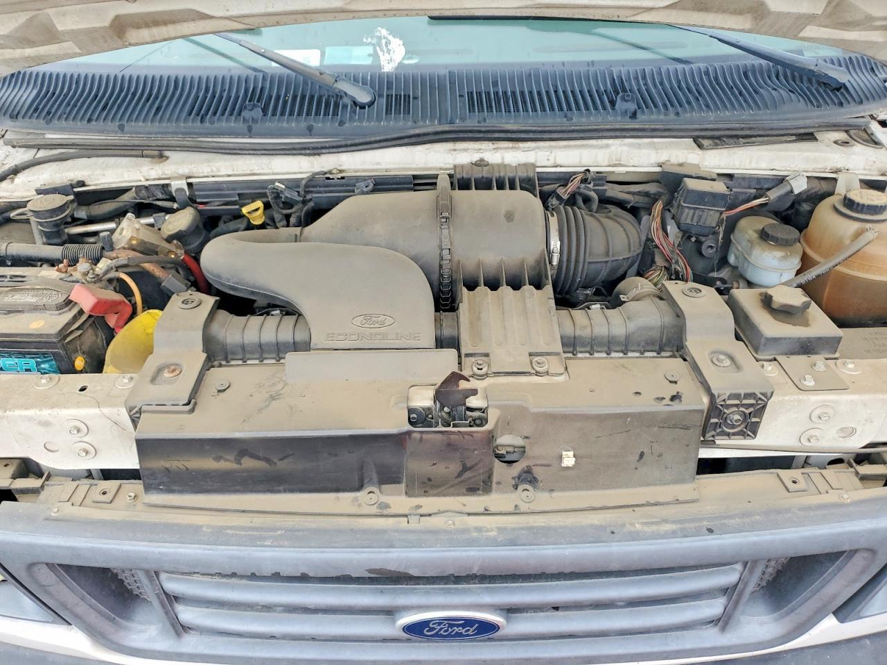 2005 Ford Econoline E250 van