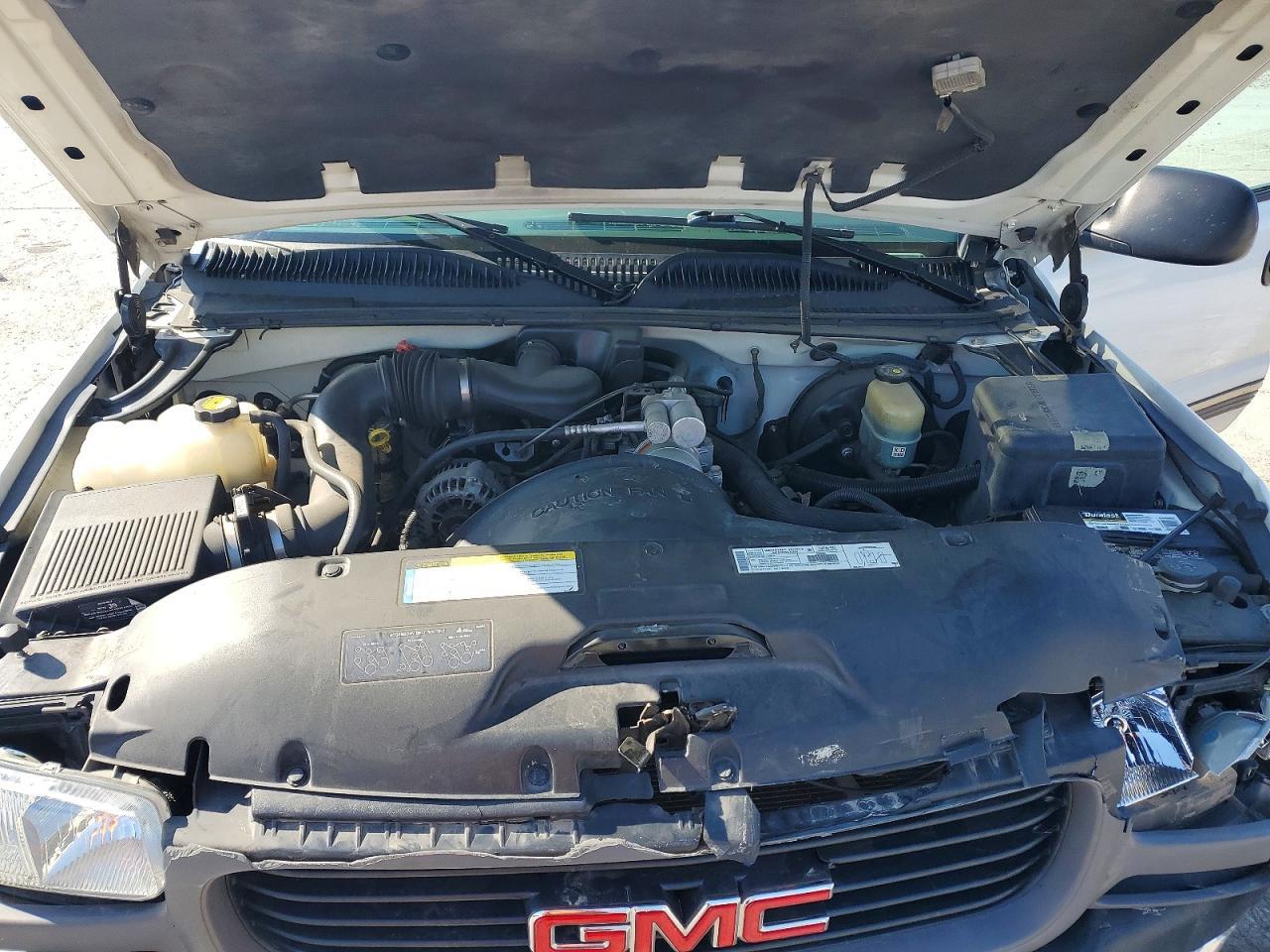 1999 GMC New Sierra C1500