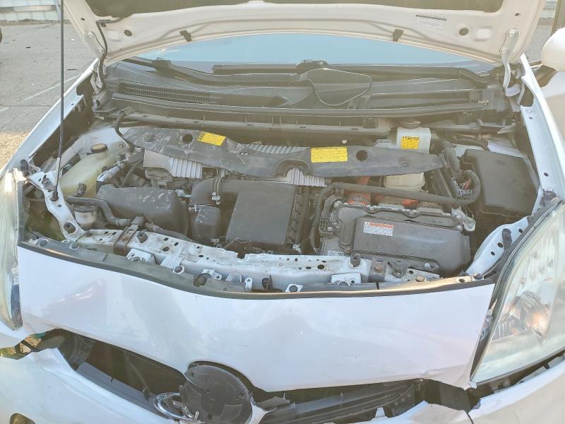 2014 Toyota Prius two