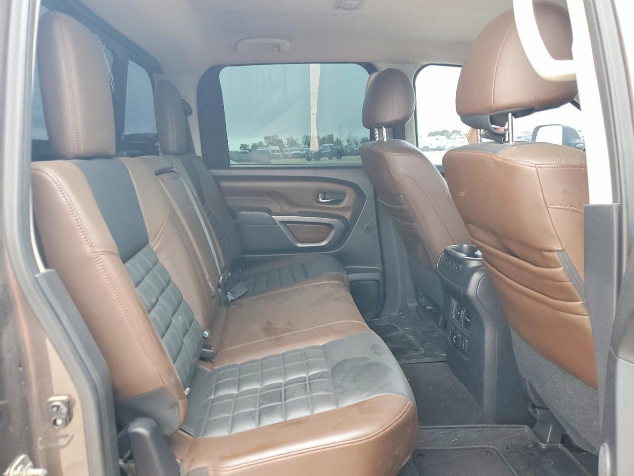 2016 Nissan Titan XD Platinum Reserve