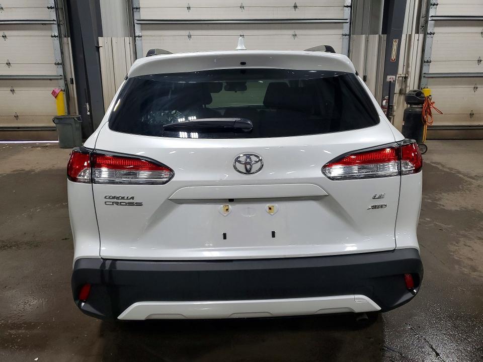 2023 Toyota Corolla Cross le