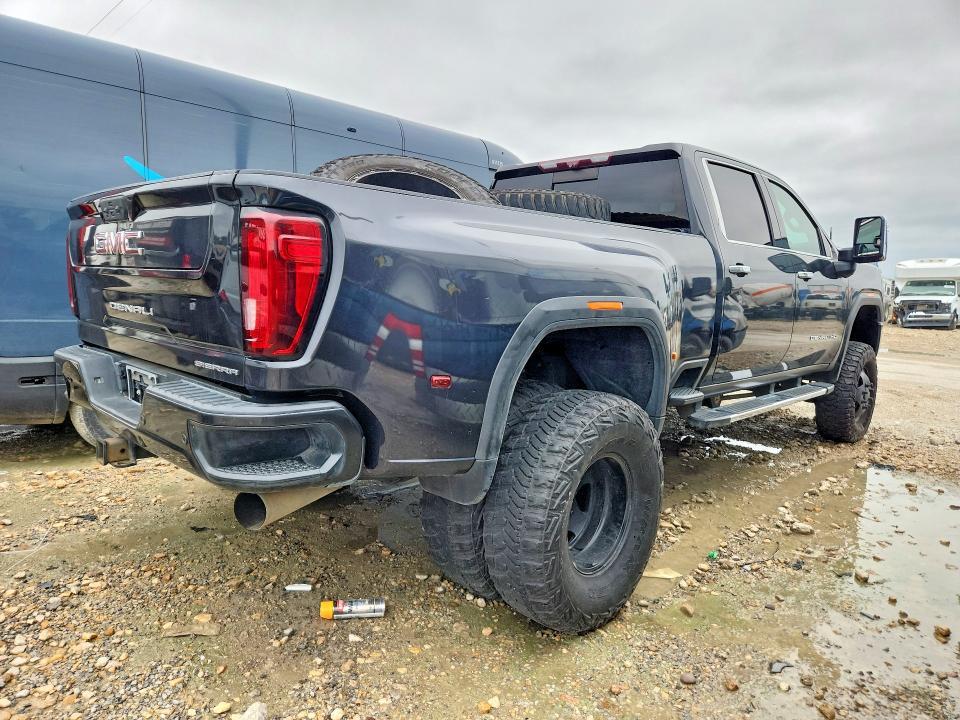 2020 GMC Sierra K3500 Denali