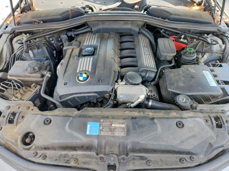 2010 BMW 528 i