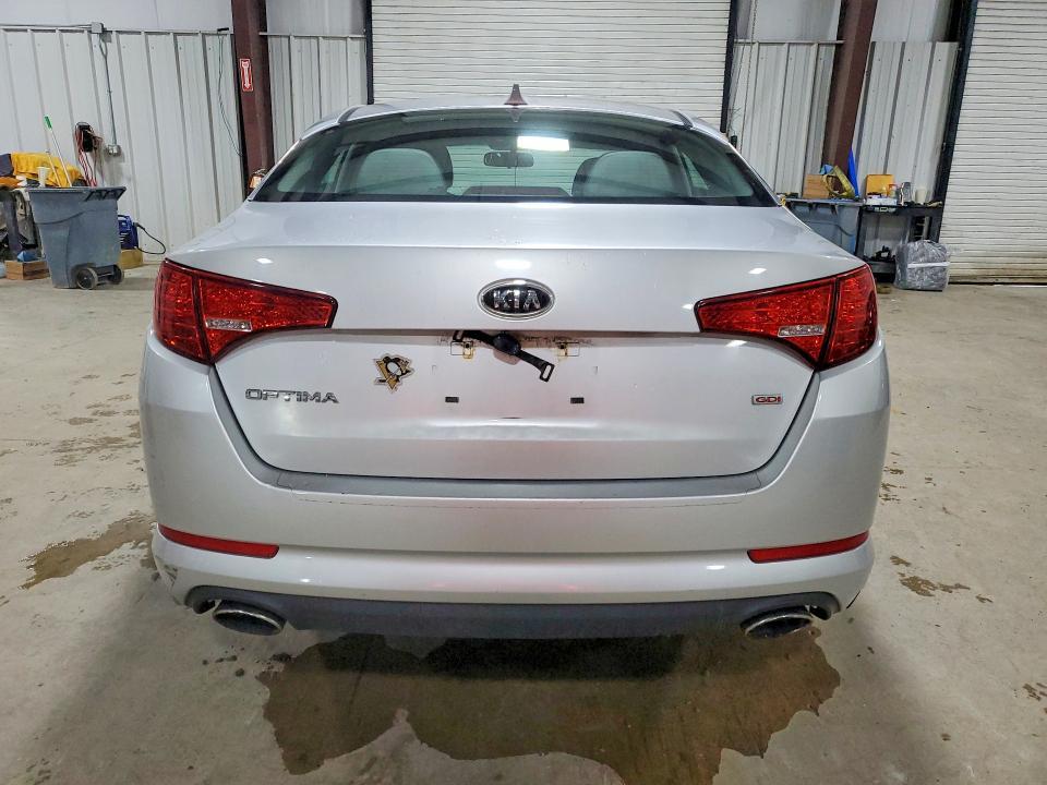2012 KIA Optima lx