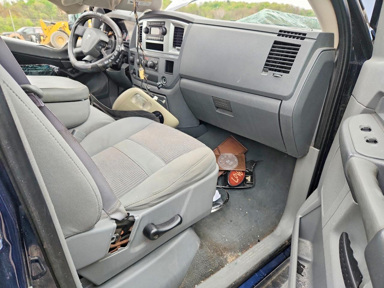 2007 Dodge RAM 1500 ST