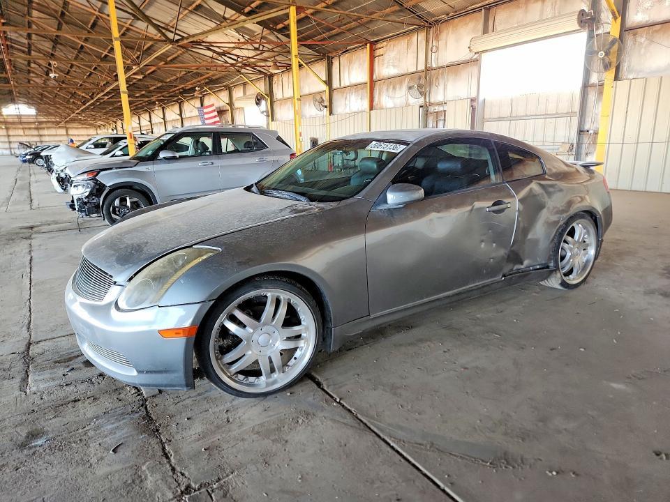 2004 Infiniti G35 Base