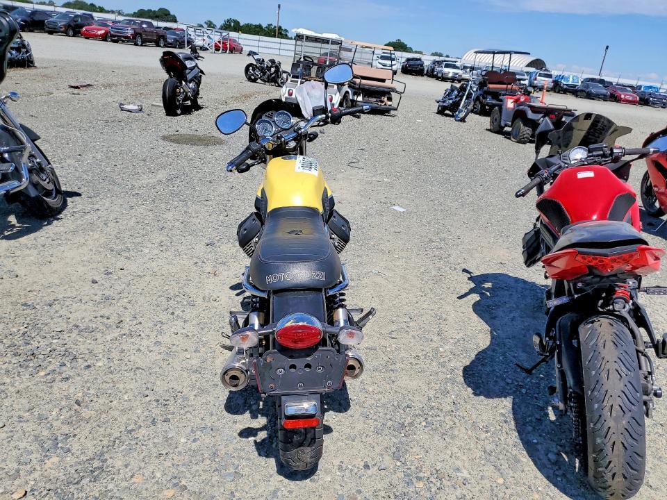 2013 Moto Guzzi V7 Classic