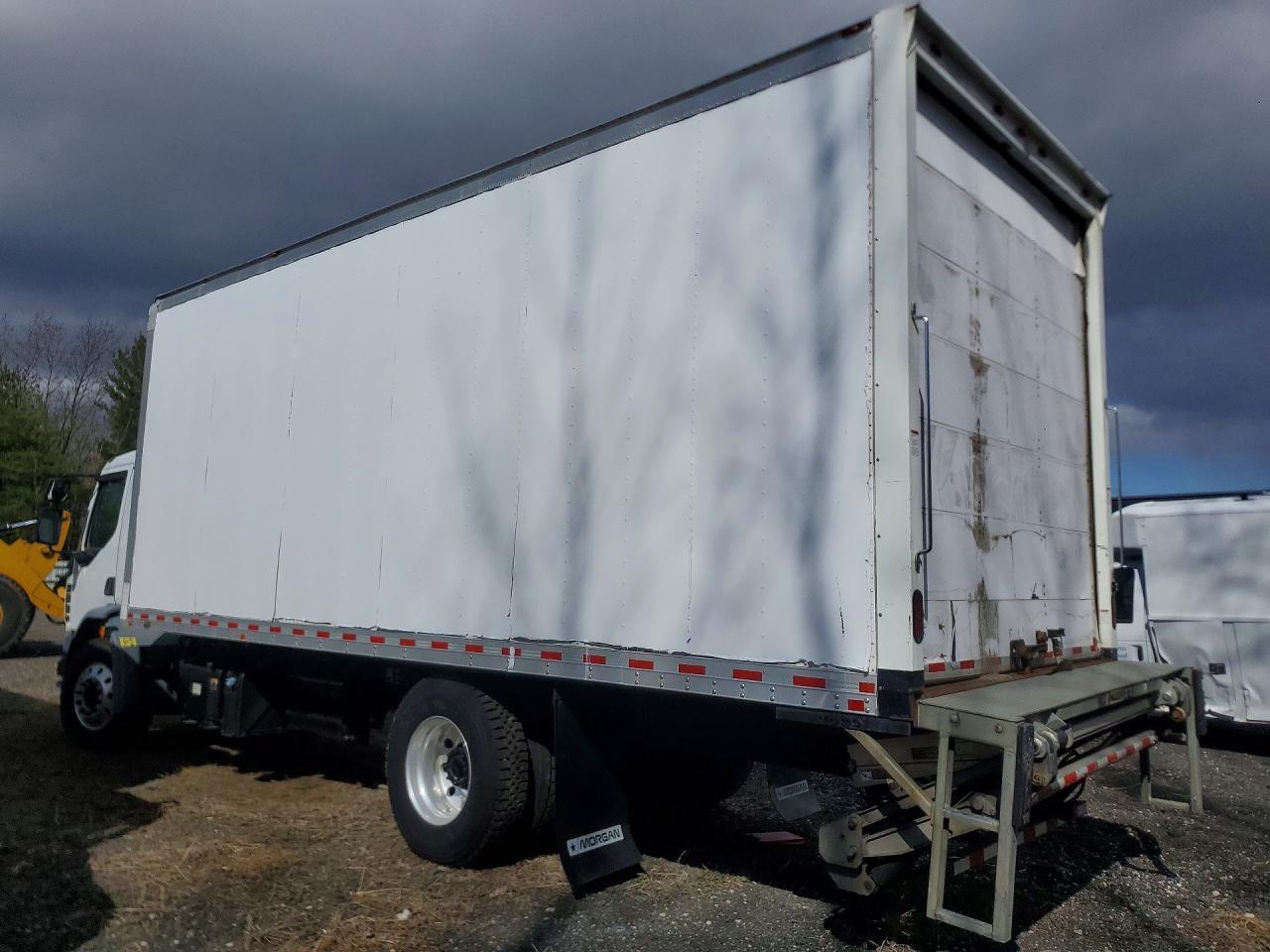 2020 Kenworth C550 BOX Truck