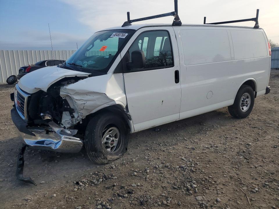 2019 GMC Savana 3500 Cargo Utility / Service van