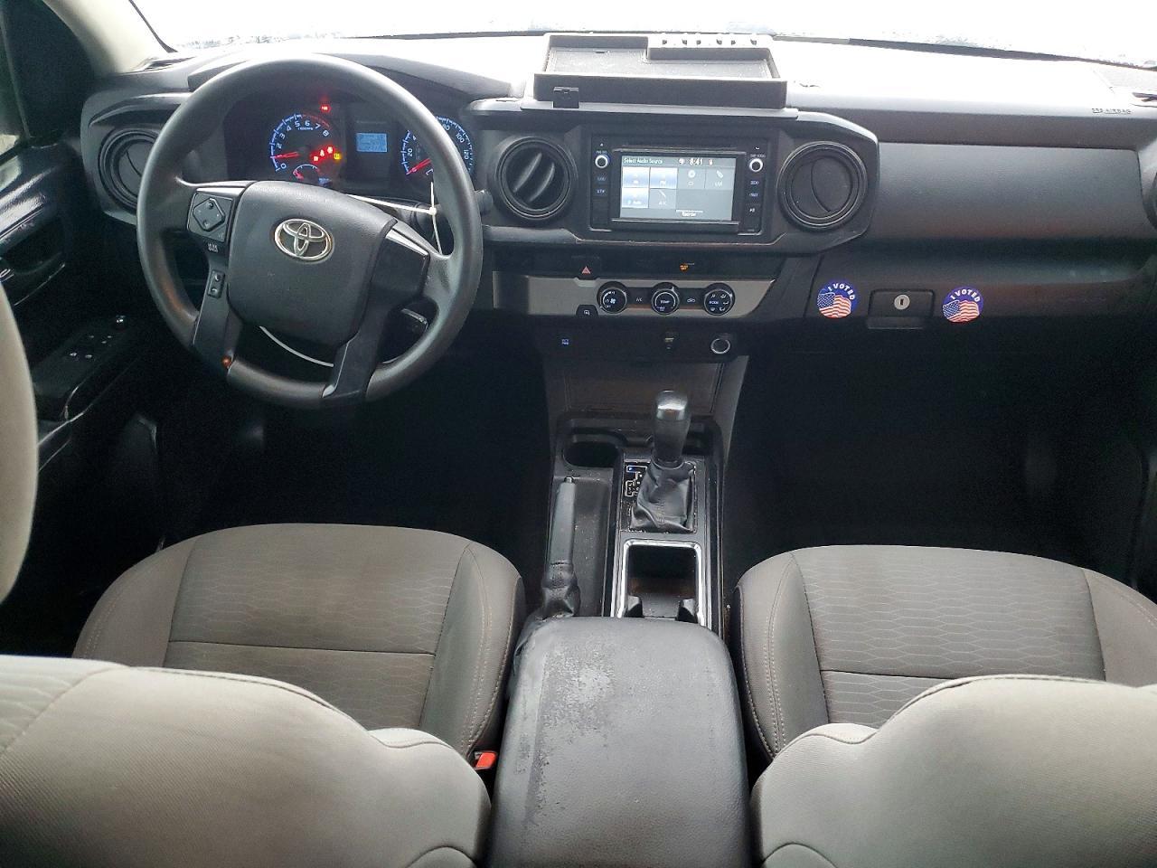 2016 Toyota Tacoma SR