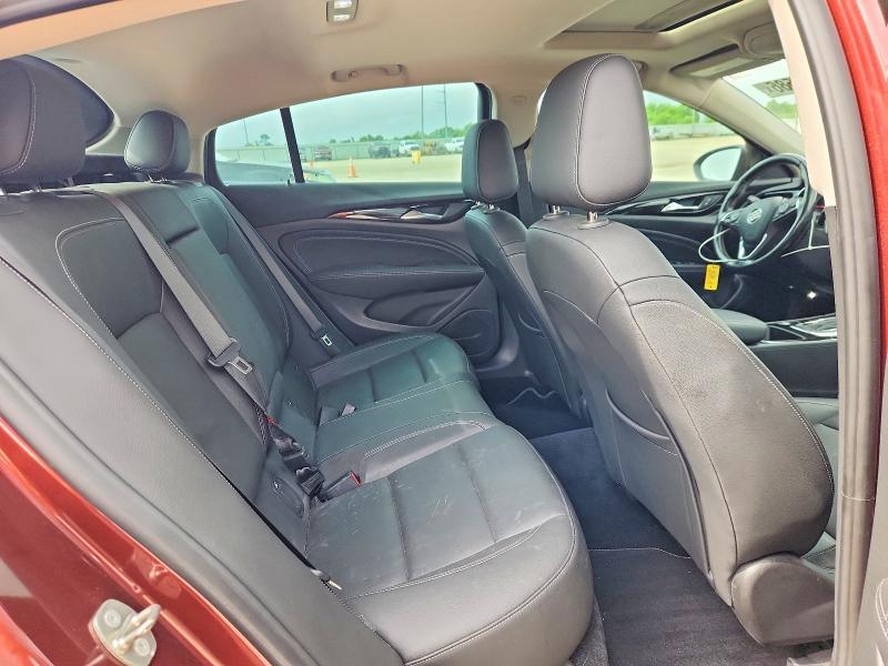 2018 Buick Regal Essence