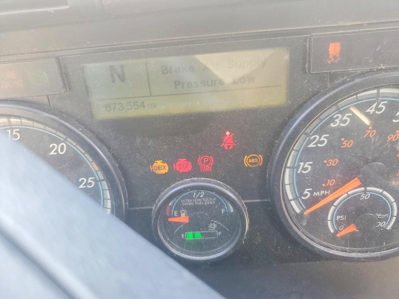 2020 Freigliner 2020 Freightliner Cascadia 125 Semi Truck