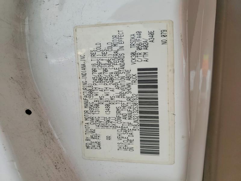 2002 Toyota Tundra Base