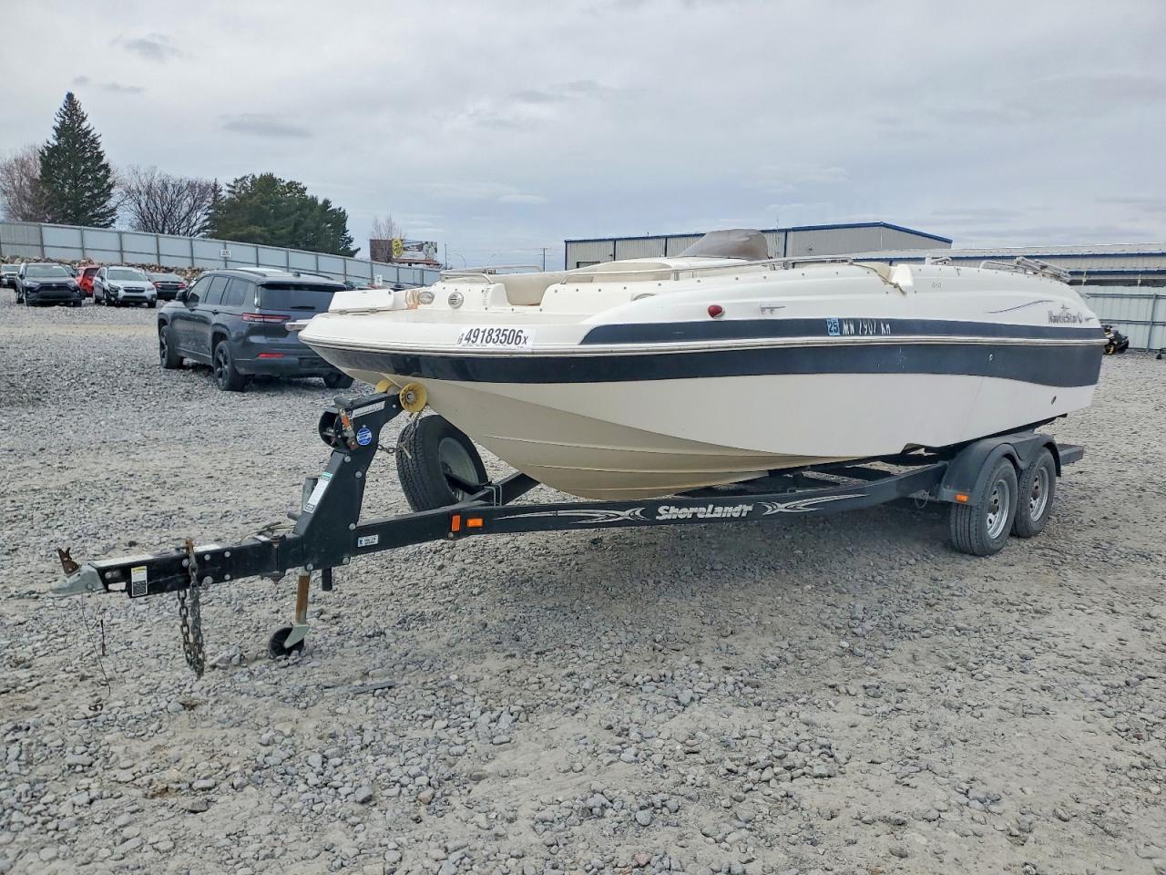 2006 Unknown Nauticstar 210 IO Deck