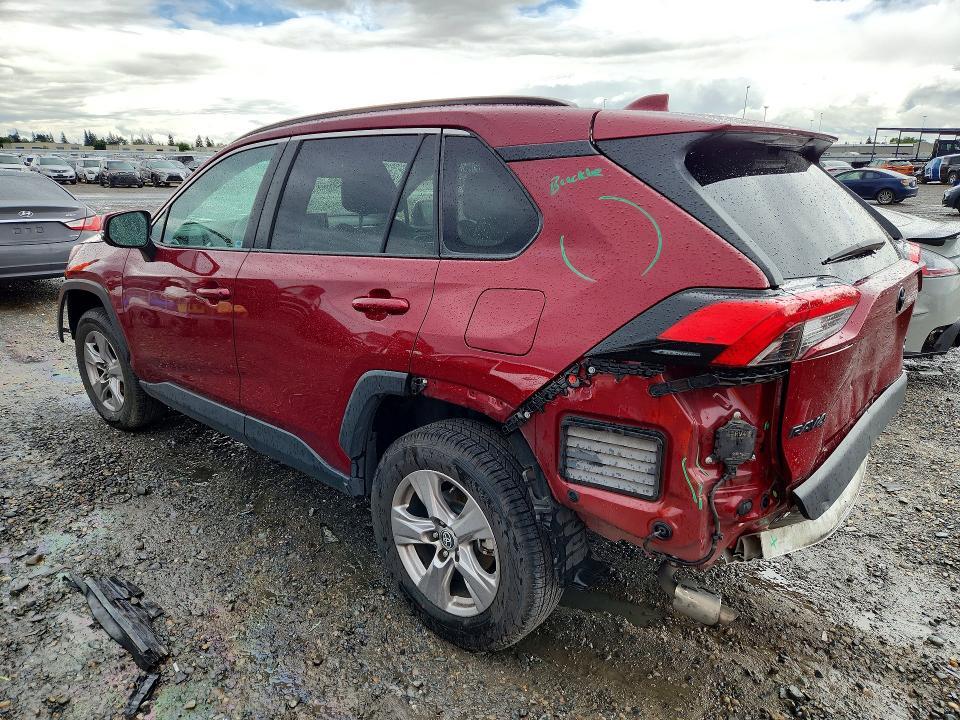 2022 Toyota Rav4 xle