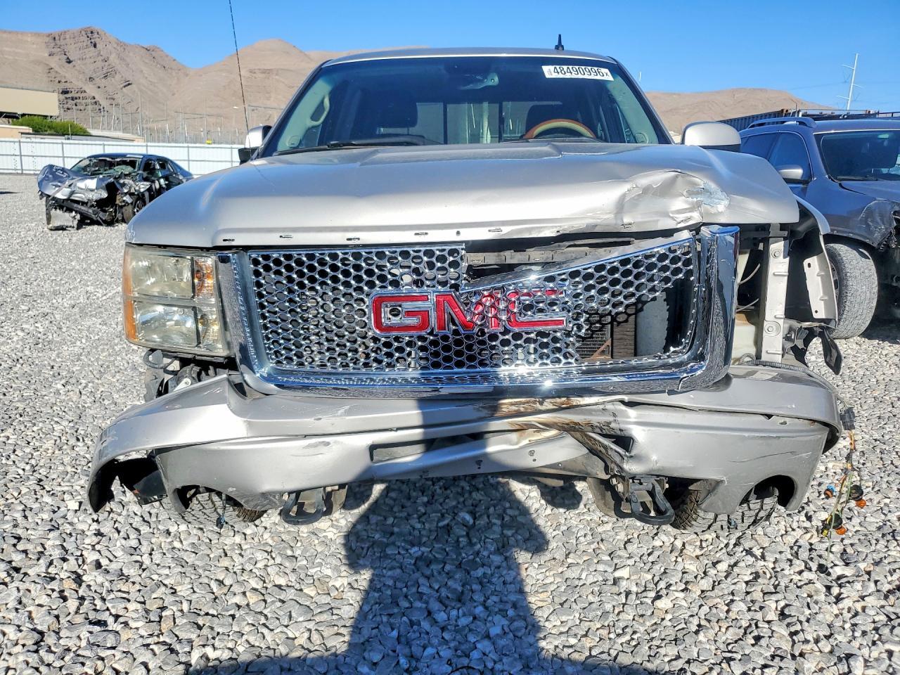 2007 GMC New Sierra Denali