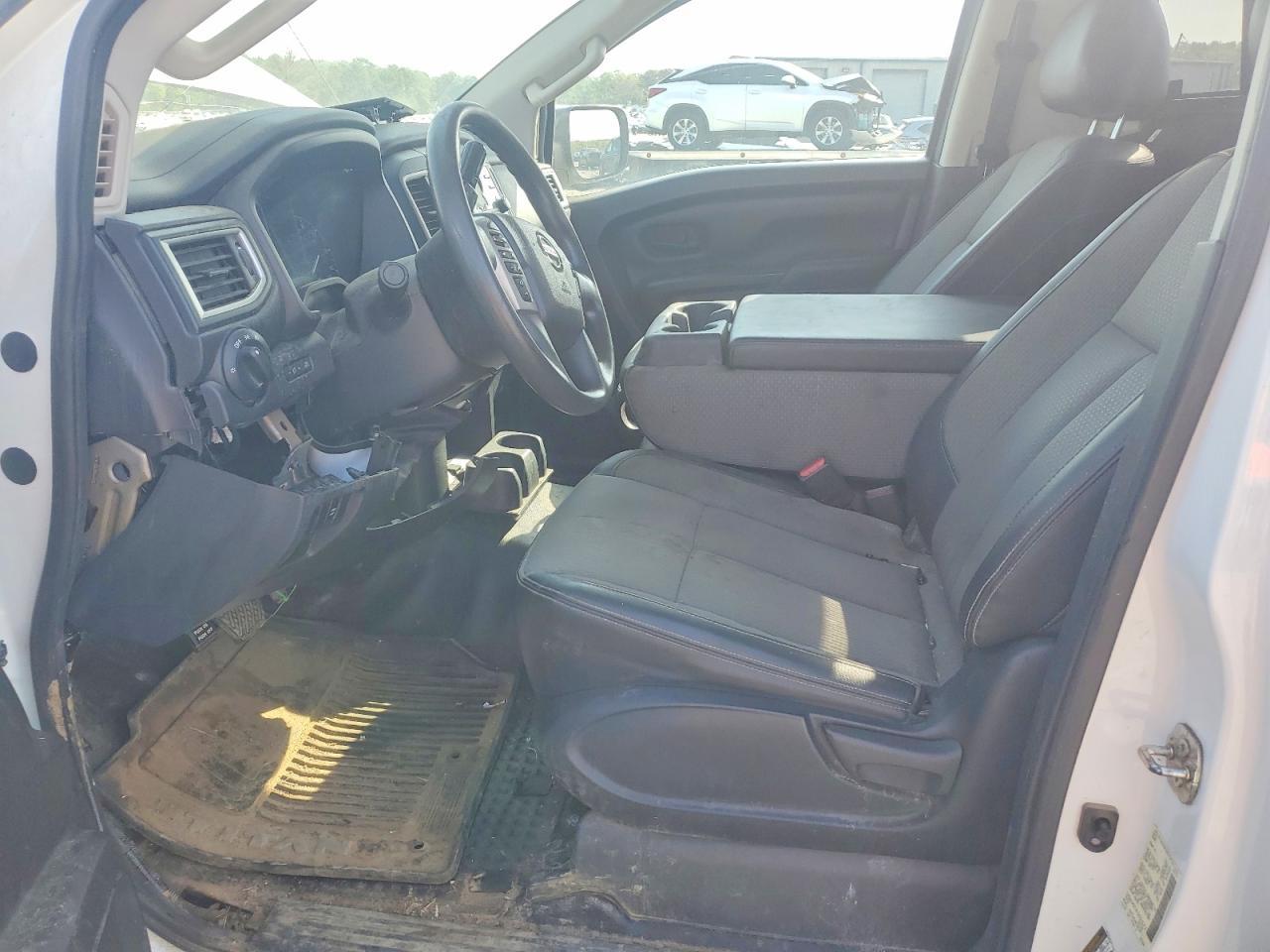 2018 Nissan Titan S