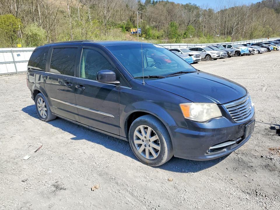 2013 Chrysler Town & Country Touring